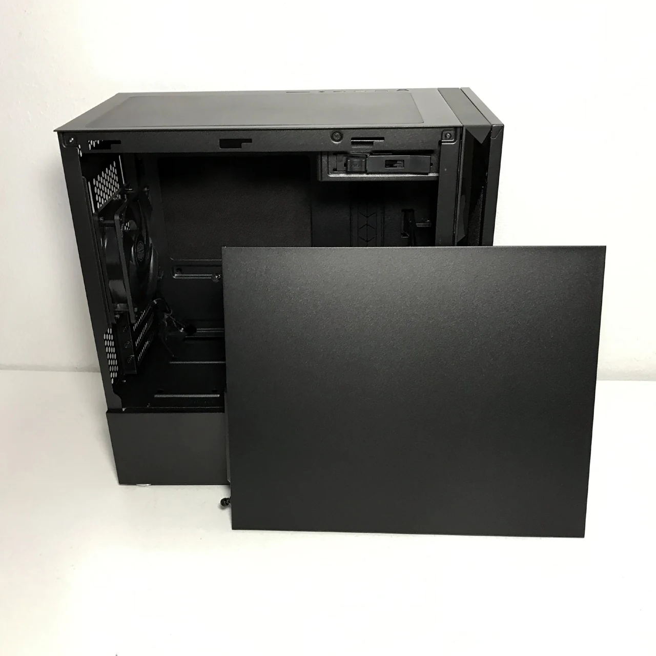 Vỏ Case PC Cooler Master Silencio S400 Black - M-ATX - Đen - NEW