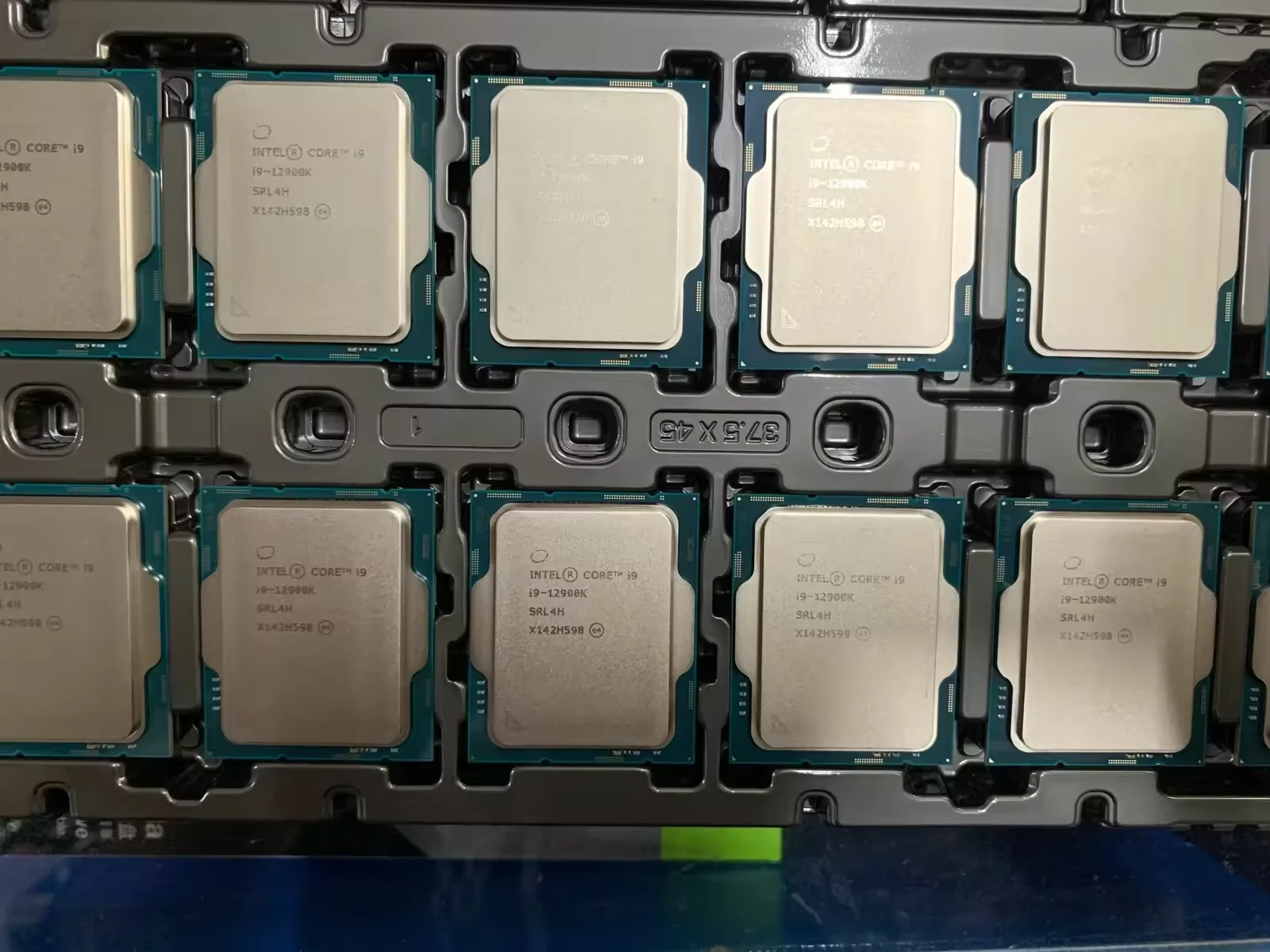 Intel Core I7 12700K - 12 nhân 20 luồng Max turbo 5.0GHz - LGA 1700 - New Tray