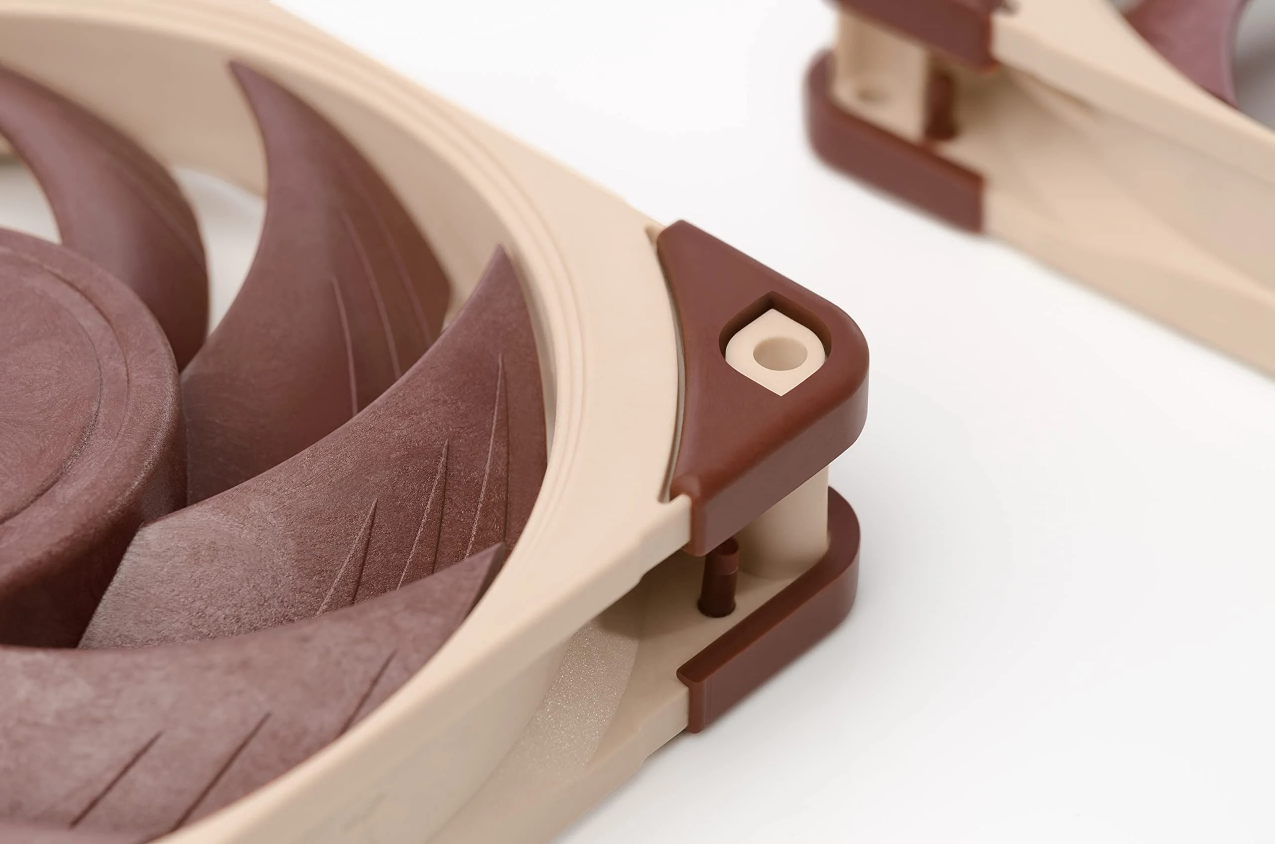 Fan Noctua NF-A12x25 5V PWM - Brown/Beige - 5V PWM - New