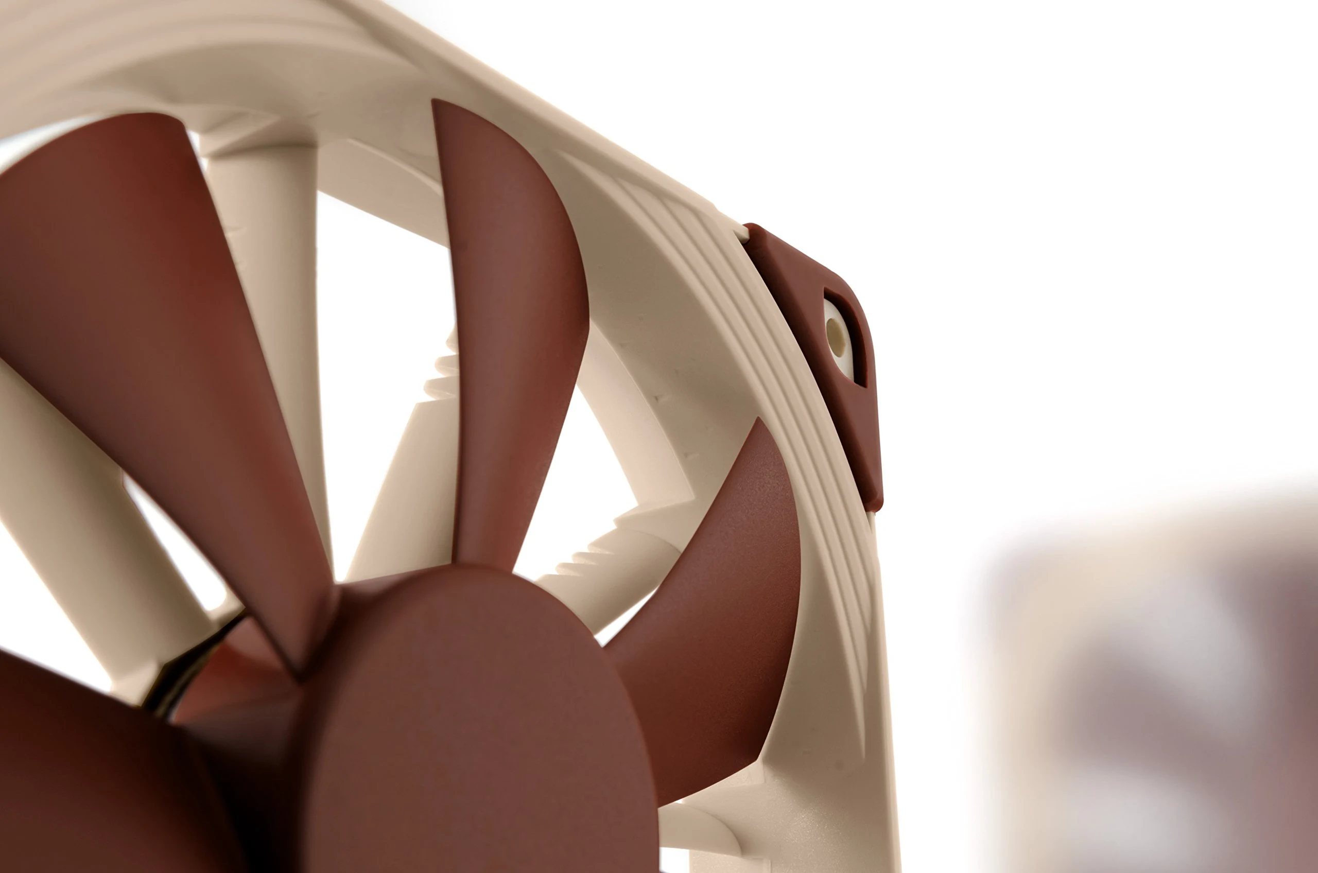 Fan Noctua NF-F12 PWM - Brown/Beige - PWM - New