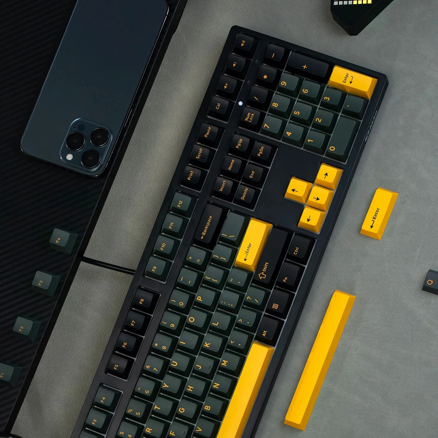 Gaming Gear AKKO 3108 V3 Black & Gold