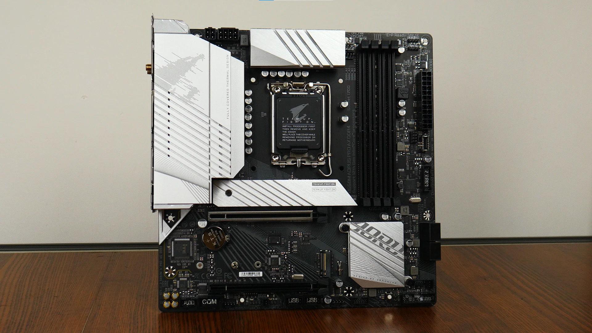 Mainboard Gigabyte B660M AORUS Pro AX DDR4 - 4 Khe RAM DDR4 - LGA 1700 - NEW