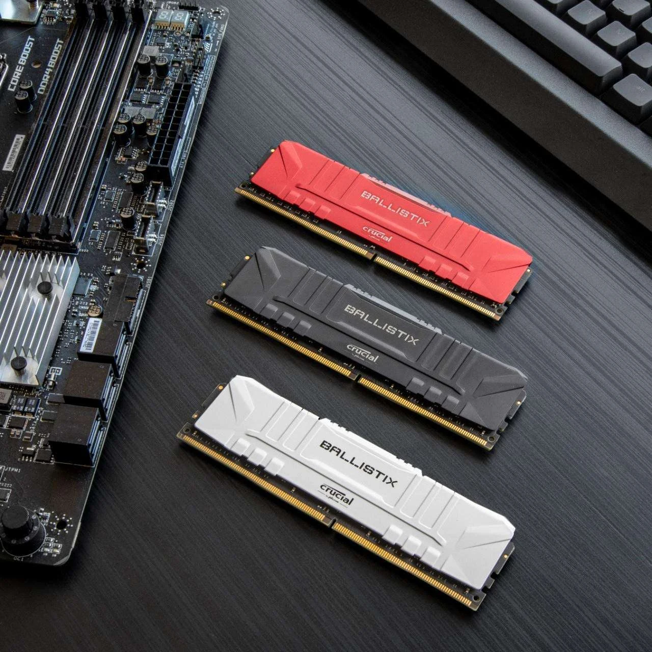 RAM Crucial Ballistix RGB DDR4 8GB 3200MHz Black - BL8G32C16U4BL