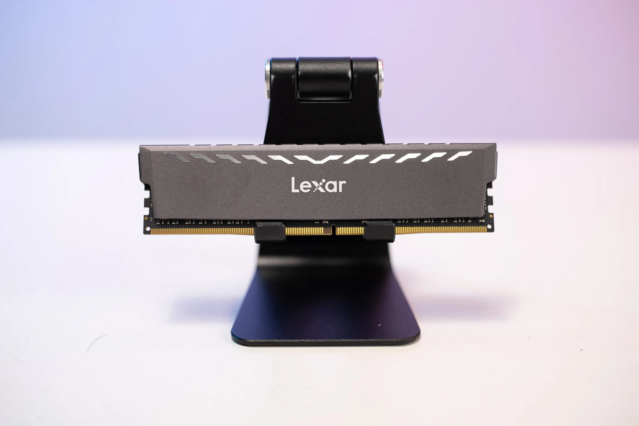 RAM Lexar ARES RGB DDR4 8GB 3200MHz - LD4BU008G-R3200GDLA