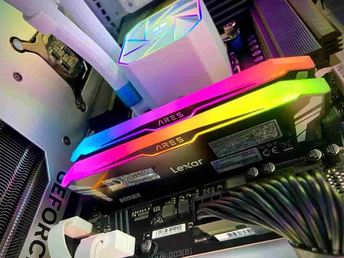 RAM Lexar ARES RGB DDR5 16GB 6400MHz Black - LD5U16G64C32LA-RGS