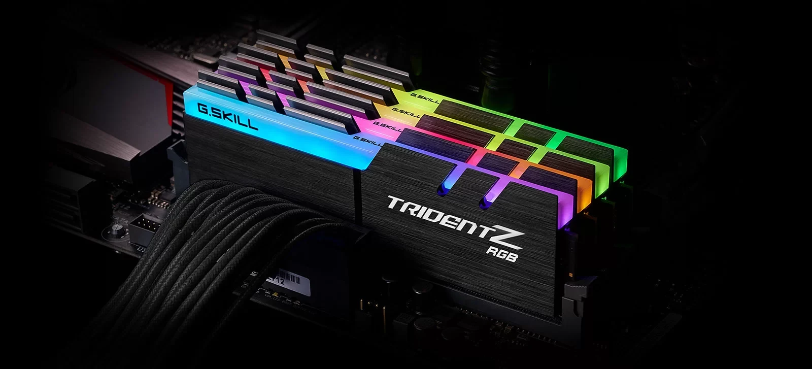RAM PC G.Skill Trident Z Royal RGB 32GB (2x16GB) DDR4 3200MHz - Silver - New