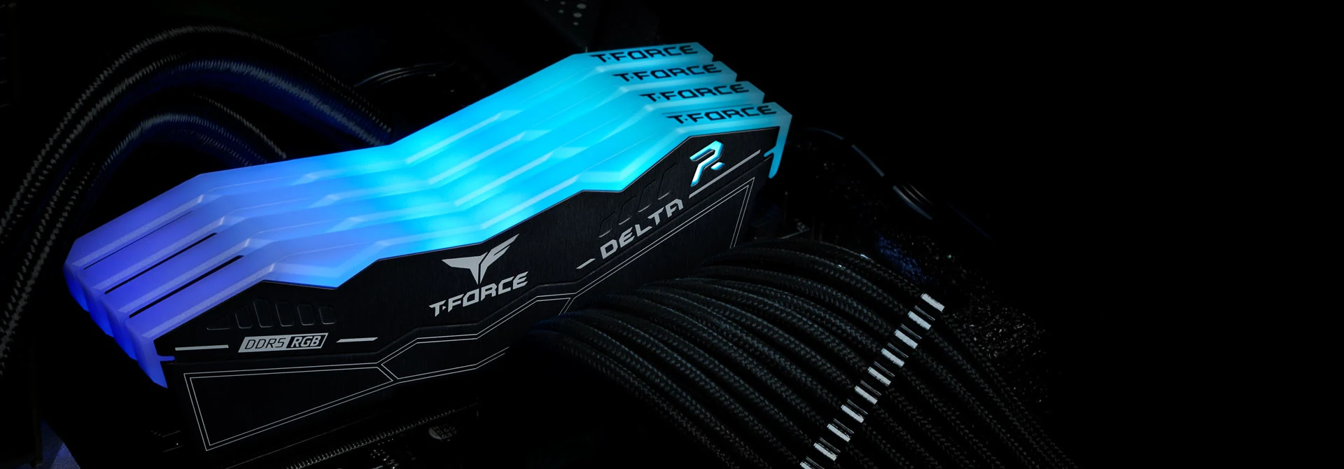 RAM TeamGroup T-Force Delta RGB 32GB (2x16GB) DDR5 5200MHz - Black - New
