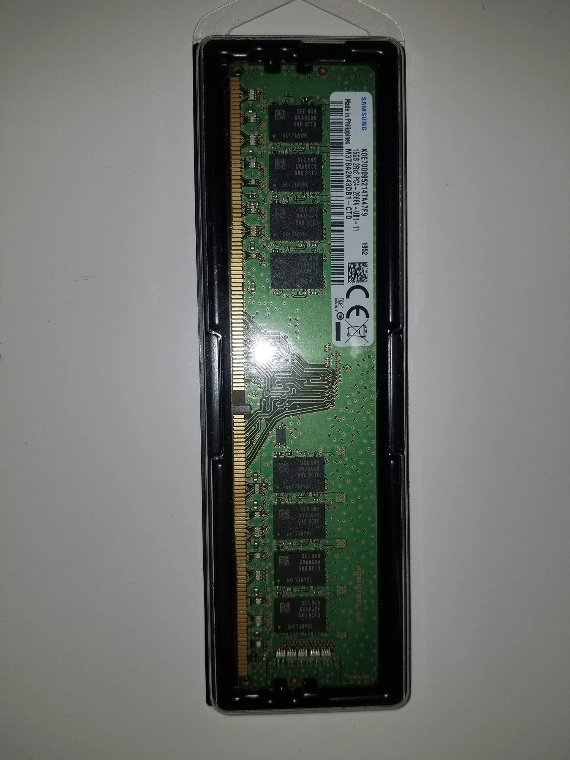 RAM Samsung DDR4 UDIMM 16GB 2933MHz - M378A2K43DB1-CVF