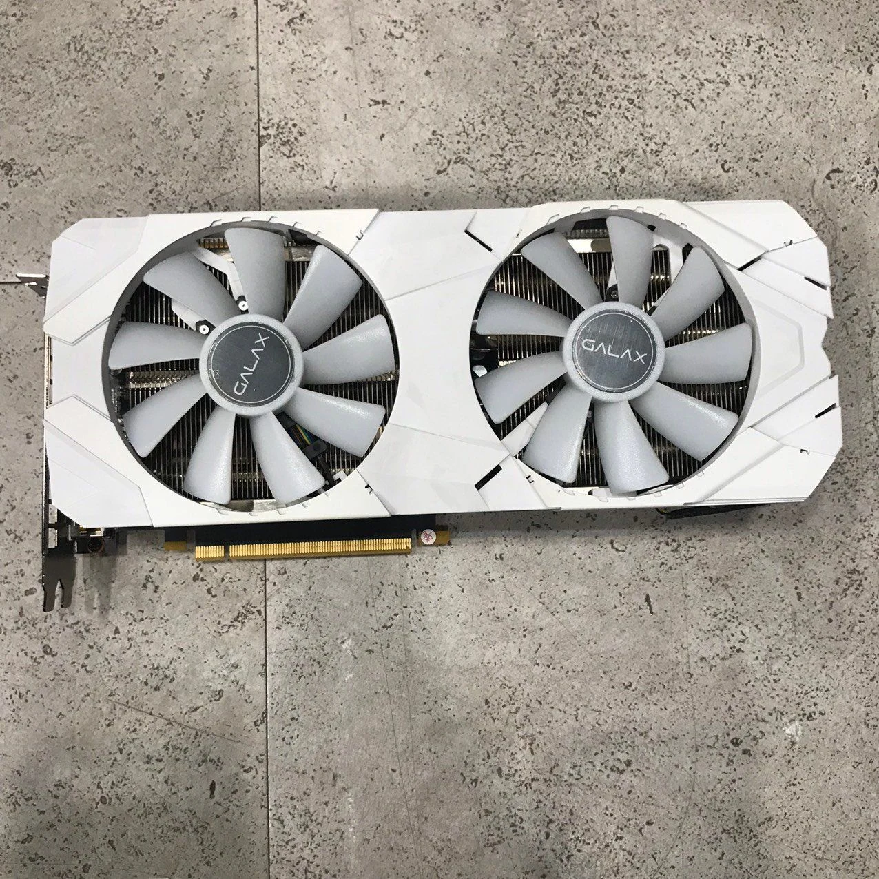 VGA GALAX GeForce RTX 2080 1-Click OC 8GB GDDR6