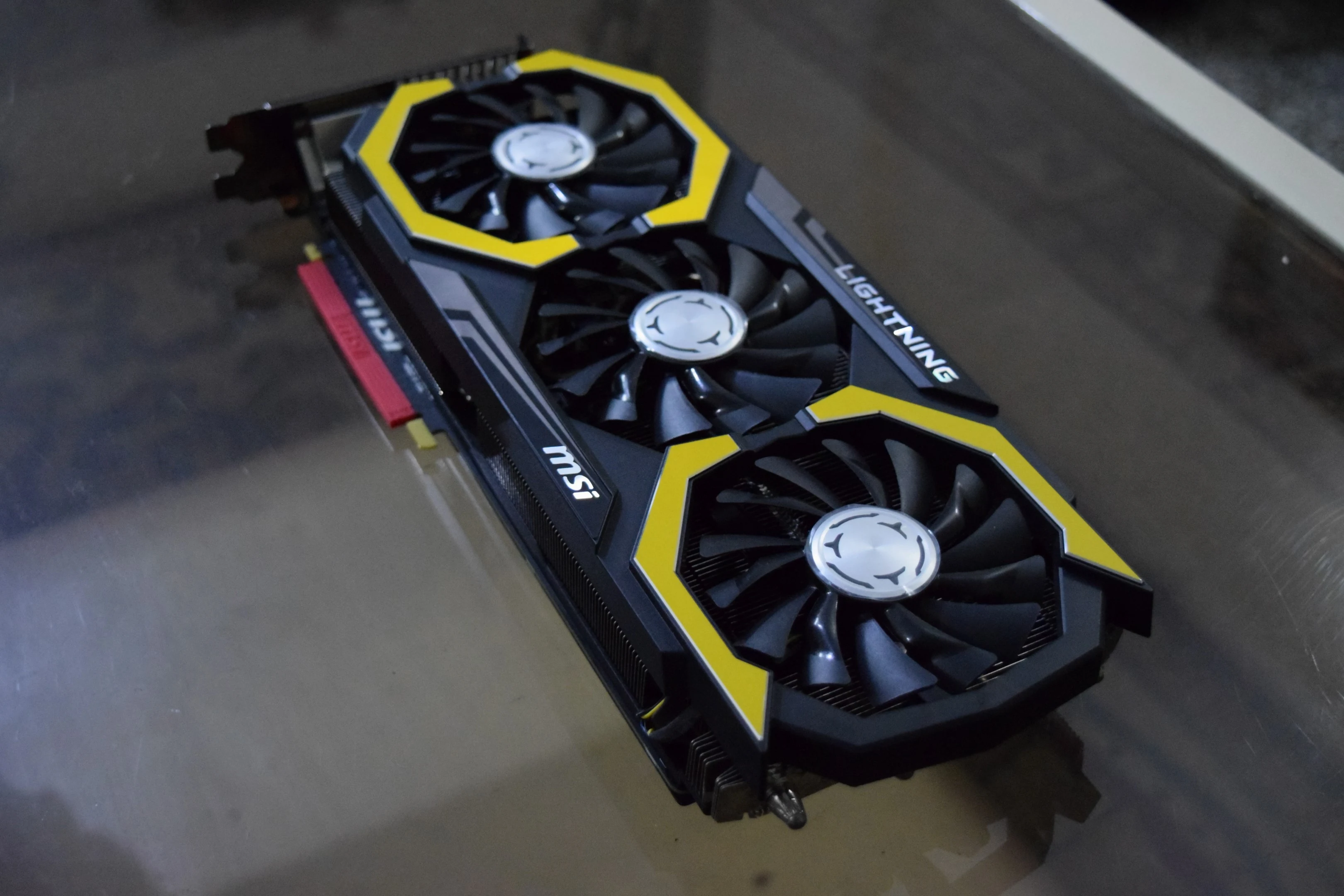 VGA MSI GeForce GTX 1080 Ti Lightning Z 11GB - GDDR5X - NEW