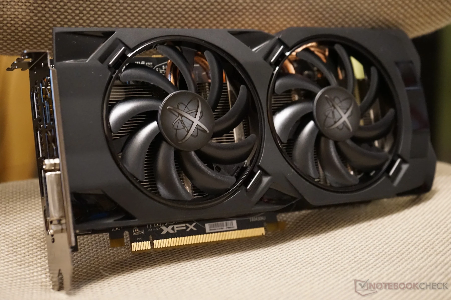 VGA XFX Radeon RX 460 Double Dissipation 4GB - GDDR5 - NEW